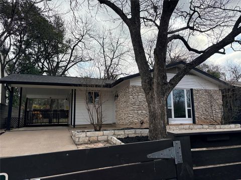 Photo of 2905 Brinwood Ave, Austin, TX 78704 (MLS # 6336536)