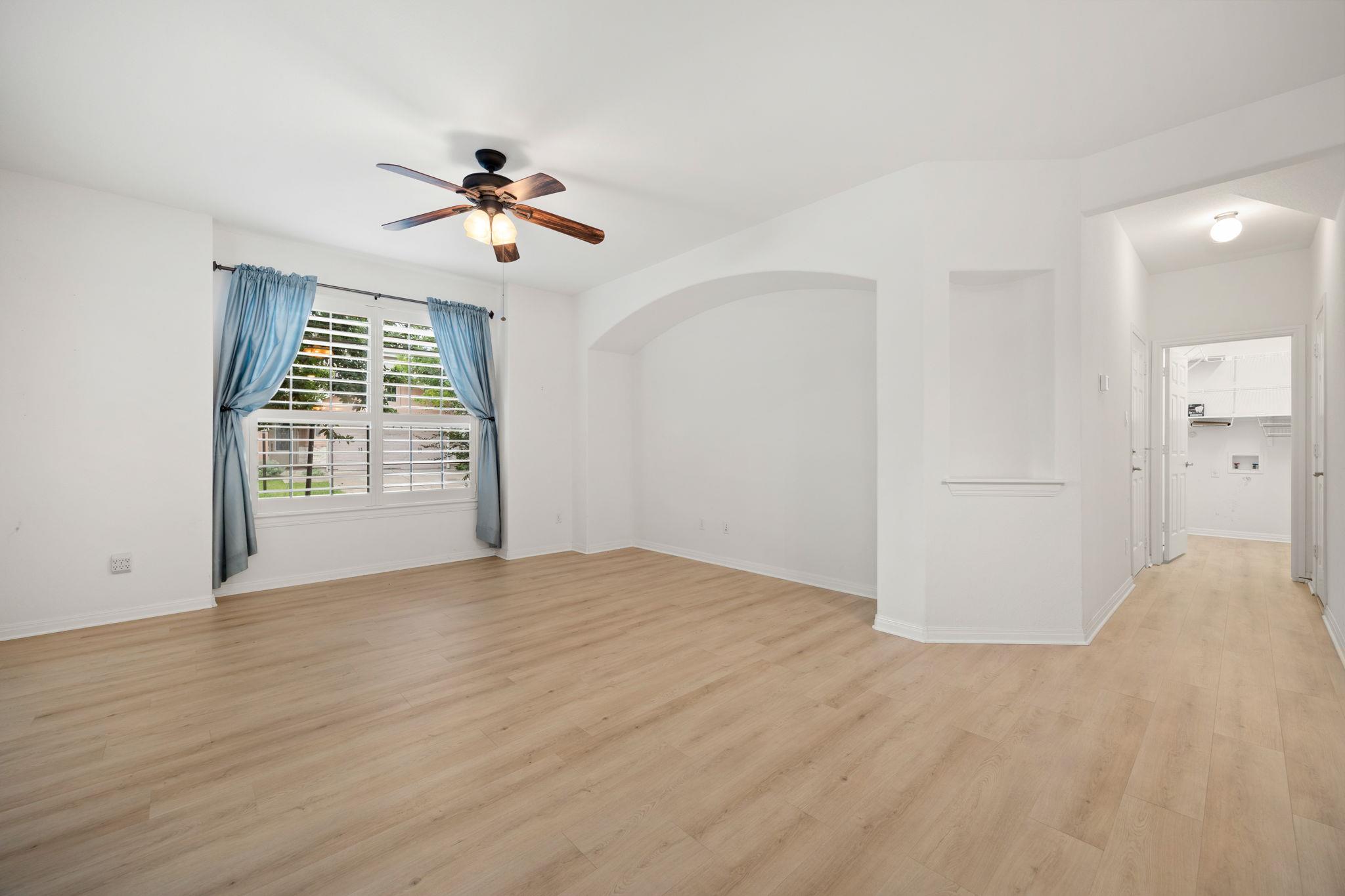 12701 Venice LN 230