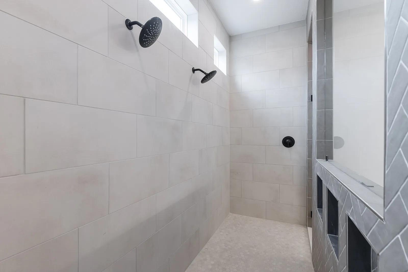 2000 Crimson Sunset DR