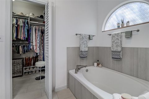 Tiny photo for 18508 Lakehead CIR, Point Venture, TX 78645 (MLS # 8376354)
