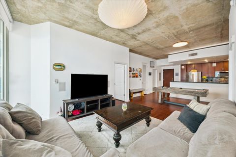 Tiny photo for 360 Nueces ST #3309, Austin, TX 78701 (MLS # 5699541)
