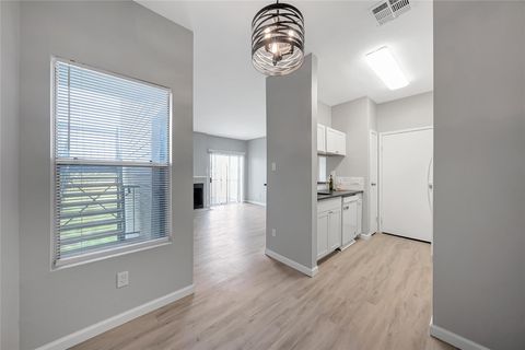 Tiny photo for 12166 Metric BLVD #2011, Austin, TX 78758 (MLS # 5453303)