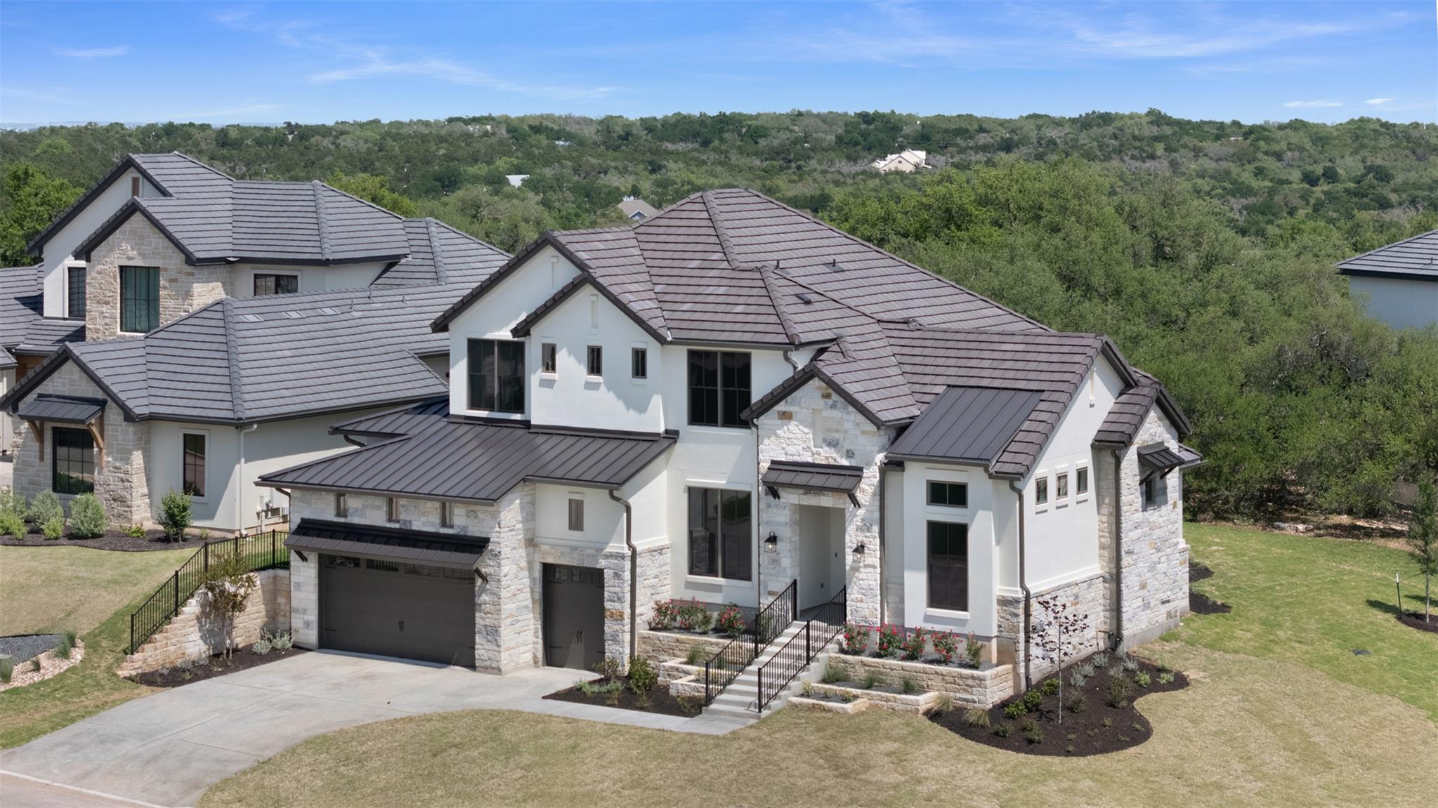 100 Sunny Bell CT