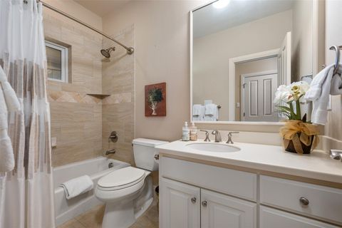 Tiny photo for 17 Borello DR #17, Austin, TX 78738 (MLS # 5754187)