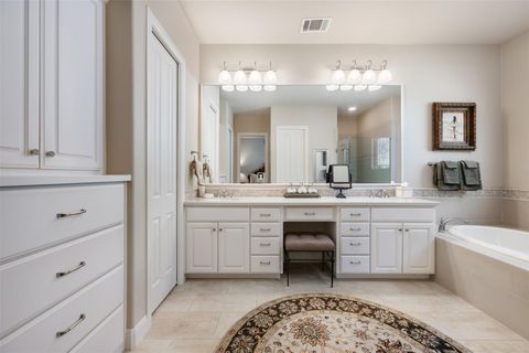 Tiny photo for 17 Borello DR #17, Austin, TX 78738 (MLS # 5754187)