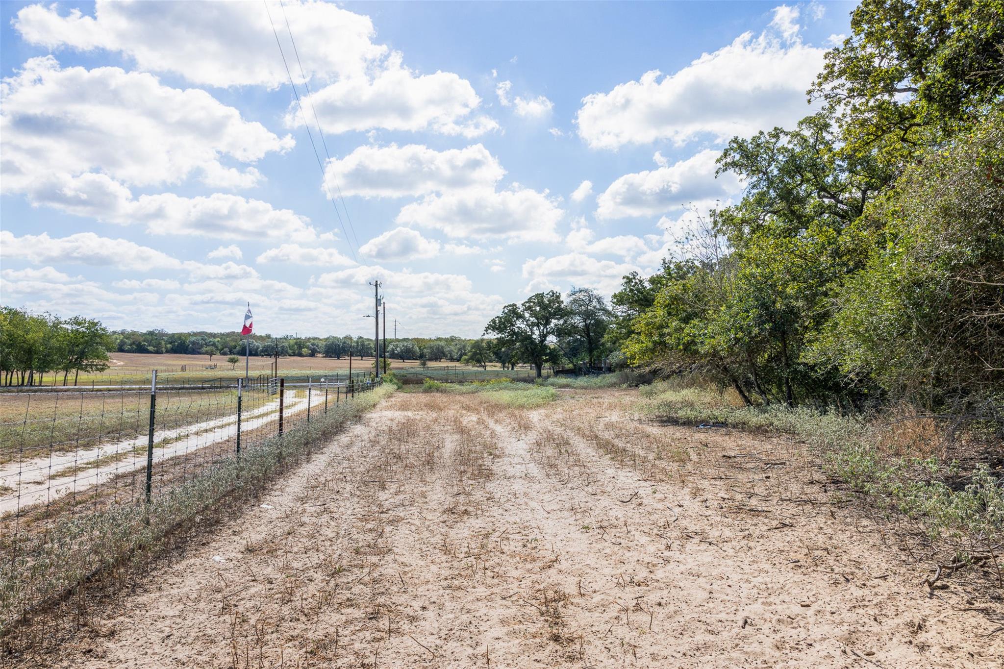 2135 Mule Creek RD
