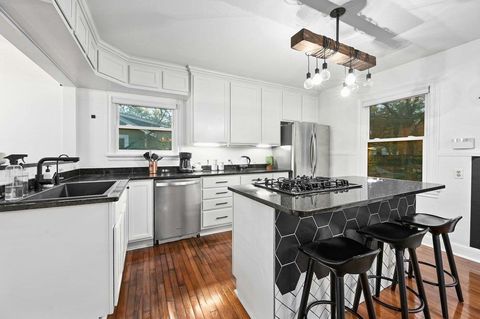 Tiny photo for 525 Barton BLVD, Austin, TX 78704 (MLS # 7698884)