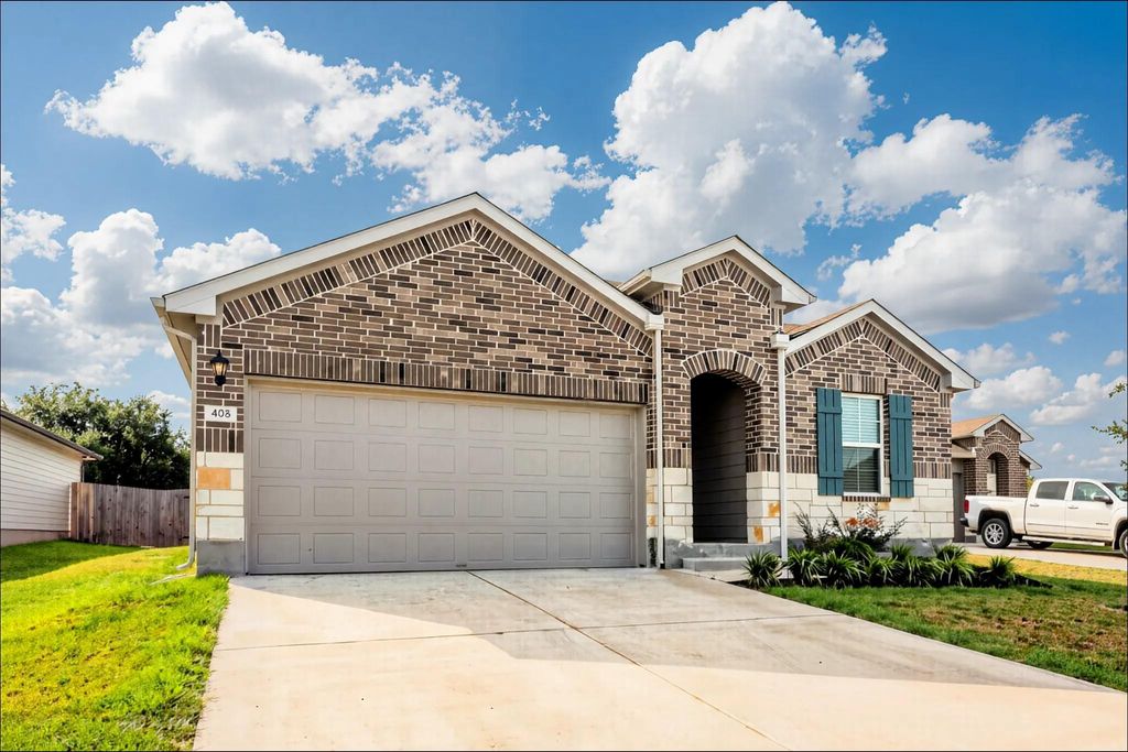 Photo of 408 St Thomas ST, Lockhart, TX 78644 (MLS # 6771133)