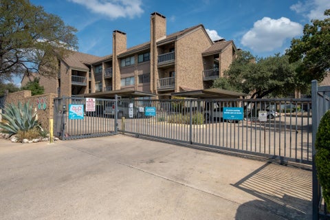 Tiny photo for 8888 Tallwood DR #1306, Austin, TX 78759 (MLS # 2353609)