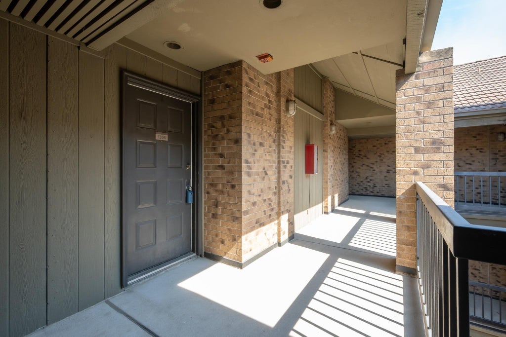 Photo of 8888 Tallwood DR #1306, Austin, TX 78759 (MLS # 2353609)