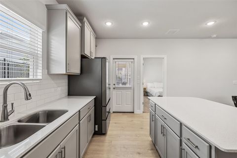 Tiny photo for 1012 Legend Milton LN, Austin, TX 78748 (MLS # 5835819)