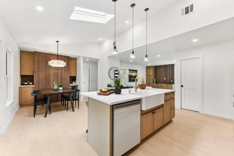 Tiny photo for 7503 Carriage DR, Austin, TX 78752 (MLS # 5393744)