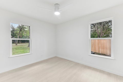Tiny photo for 7503 Carriage DR, Austin, TX 78752 (MLS # 5393744)