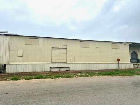 Photo of 200-232 W New Braunfels ST #W2, Seguin, TX 78155 (MLS # 6924482) Photo of 200-232 W New Braunfels ST #W2, Seguin, TX 78155 (MLS # 6924482)