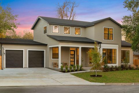 Photo of 8303 Cochrane CV, Austin, TX 78757 (MLS # 7771387)