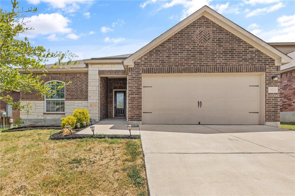 Photo 1 of 26 — 19801 Wt Gallaway ST, Manor, TX 78653