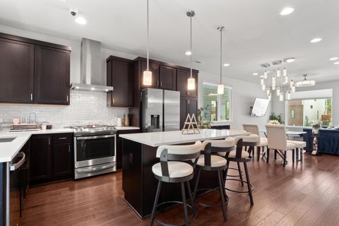 Photo of 7924 Yellow Thistle TRL #39, Austin, TX 78735 (MLS # 5345232)