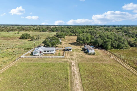 Photo of 4151 Unger RD, Smithville, TX 78957 (MLS # 3915759)