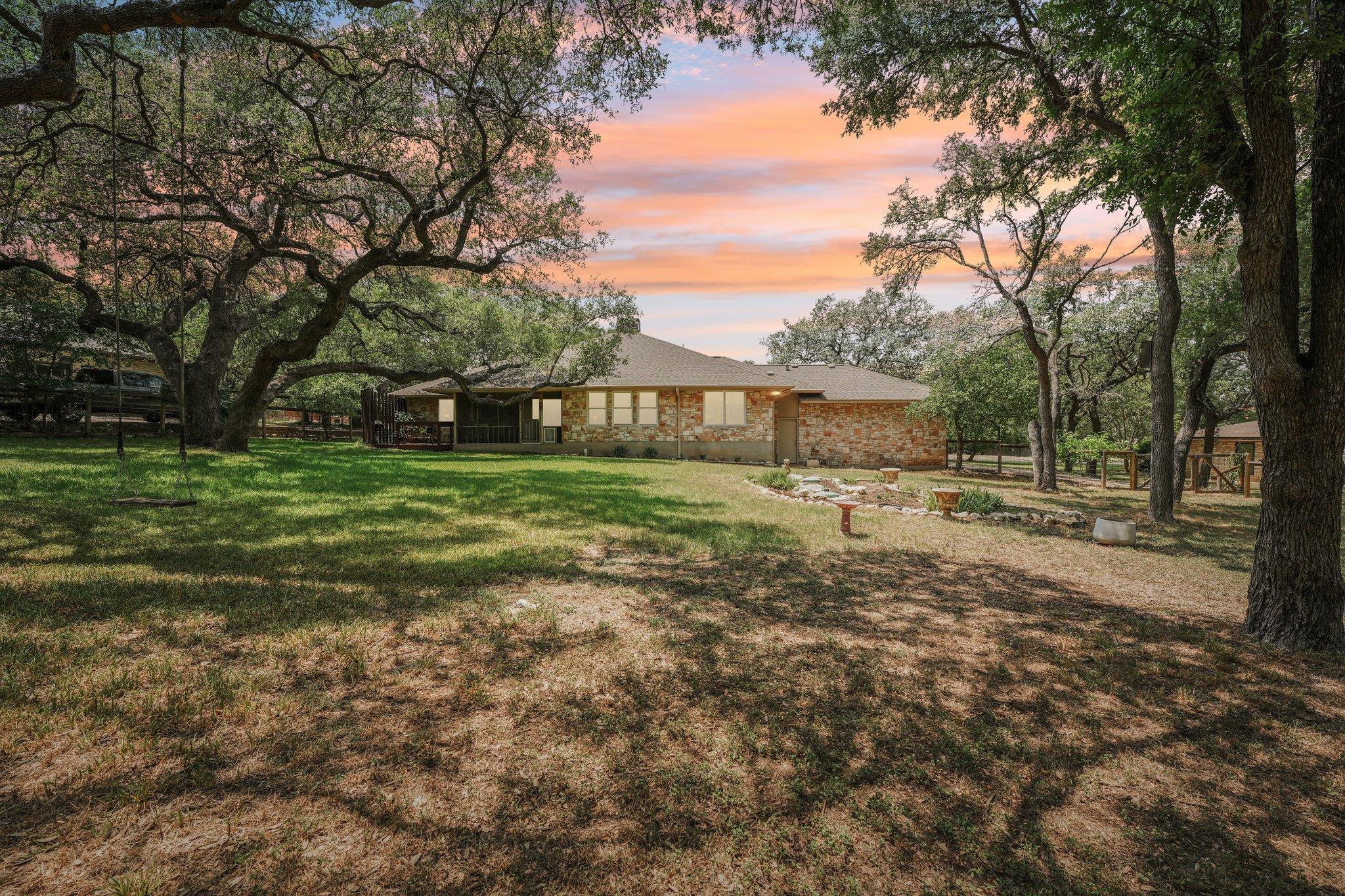 304 Leisurewoods DR