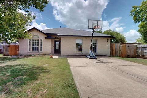 2403 Willow WAY Round Rock TX 78664