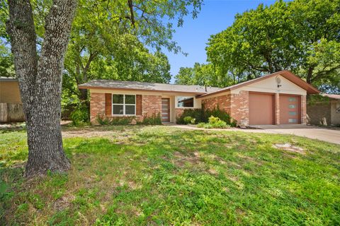 Photo of 9634 Newfoundland CIR, Austin, TX 78758 (MLS # 1892483)