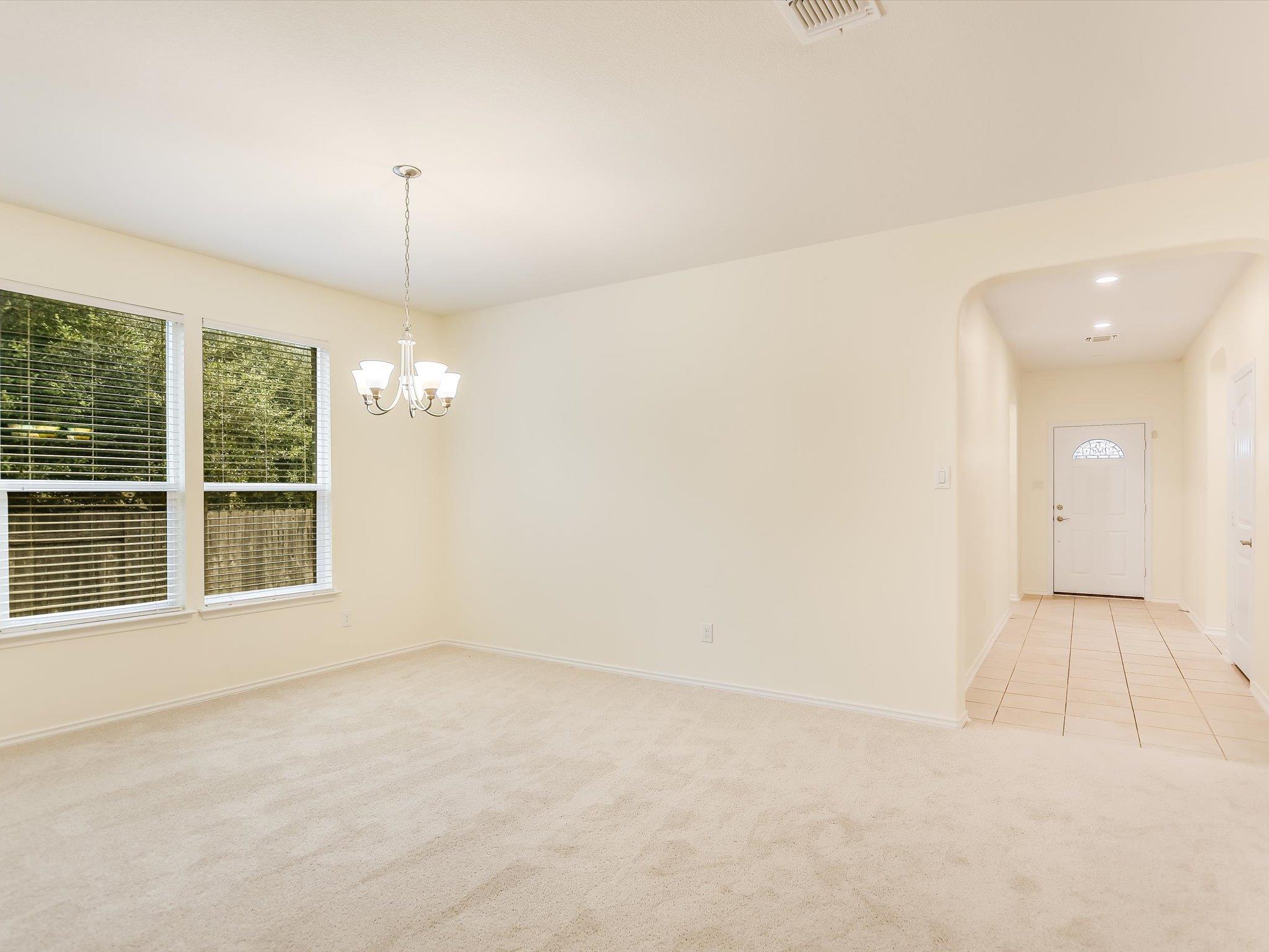 1501 Uhland DR