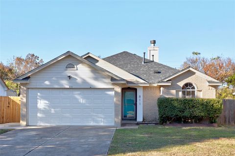 811 Lantana LN Leander TX 78641
