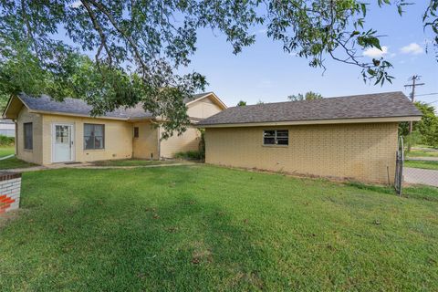 A home in McDade