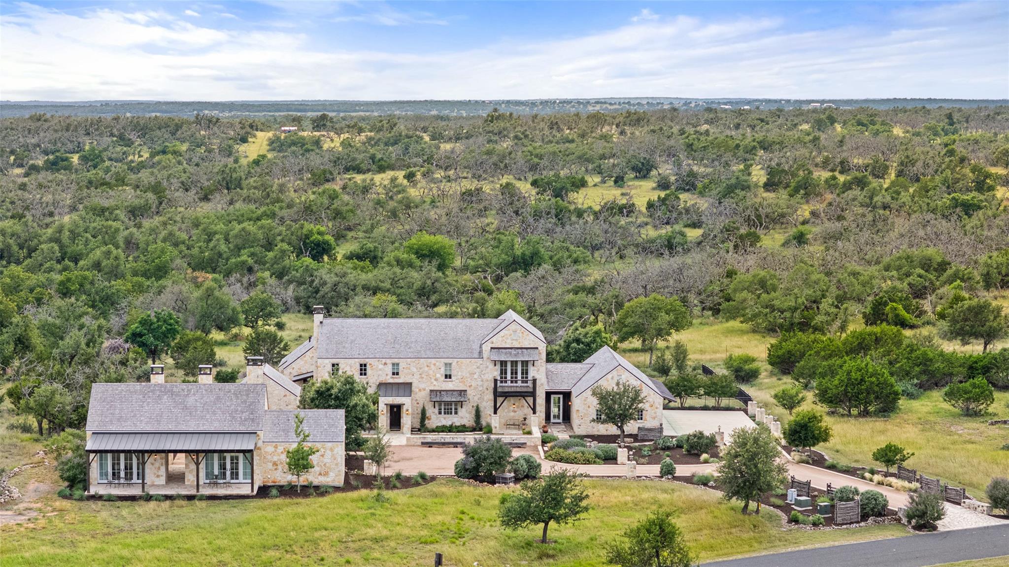 2194 Boot Ranch CIR