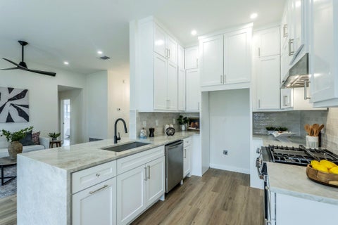 Tiny photo for 3208 Rockhurst LN, Austin, TX 78723 (MLS # 3436572)