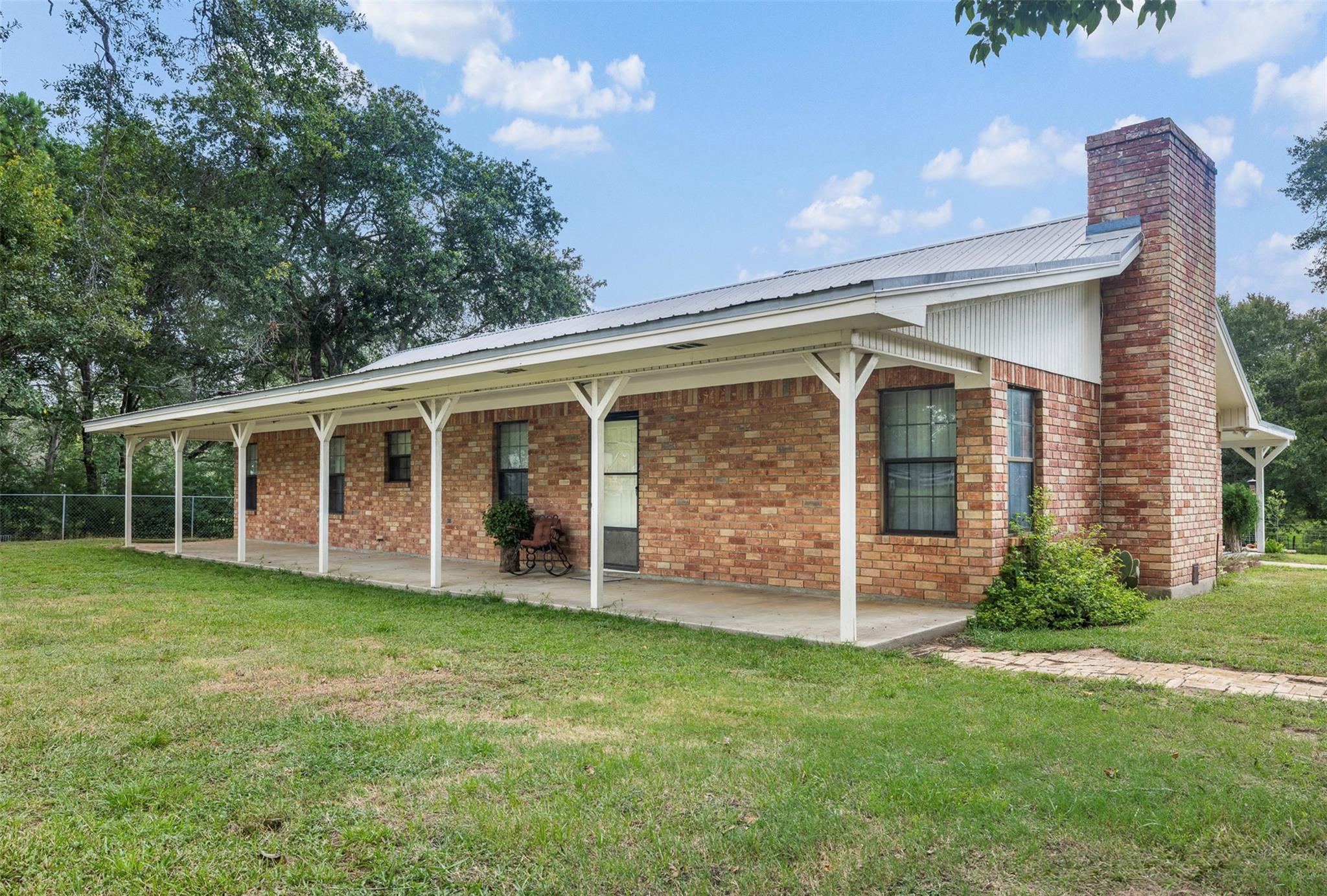 1306 County Road 406