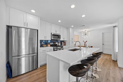 Photo of 6306 Arnold DR #1, Austin, TX 78723 (MLS # 3941281)