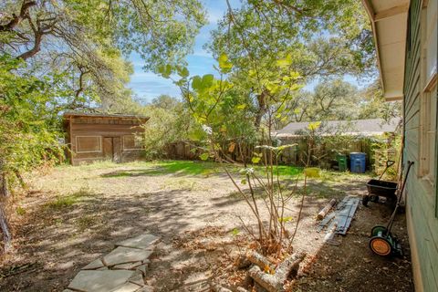 Tiny photo for 7607 Forest Wood RD, Austin, TX 78745 (MLS # 7196304)