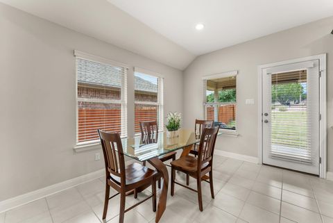 Tiny photo for 5604 Rio Chama CV, Austin, TX 78738 (MLS # 6198302)