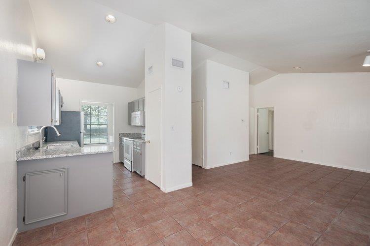 1102-1104-1106 Academy ST