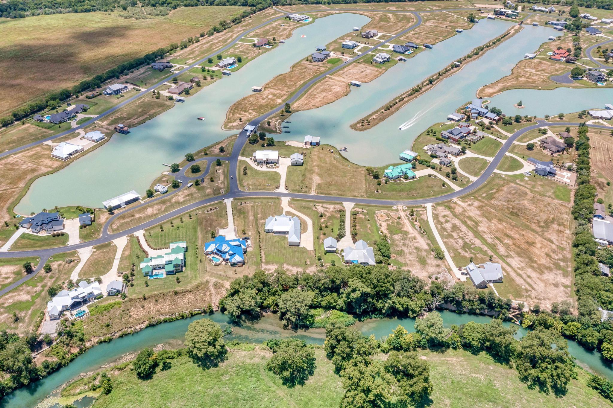 108 River Lakes Lane