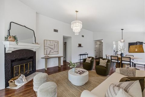 7912 Turquoise TRL Austin TX 78749