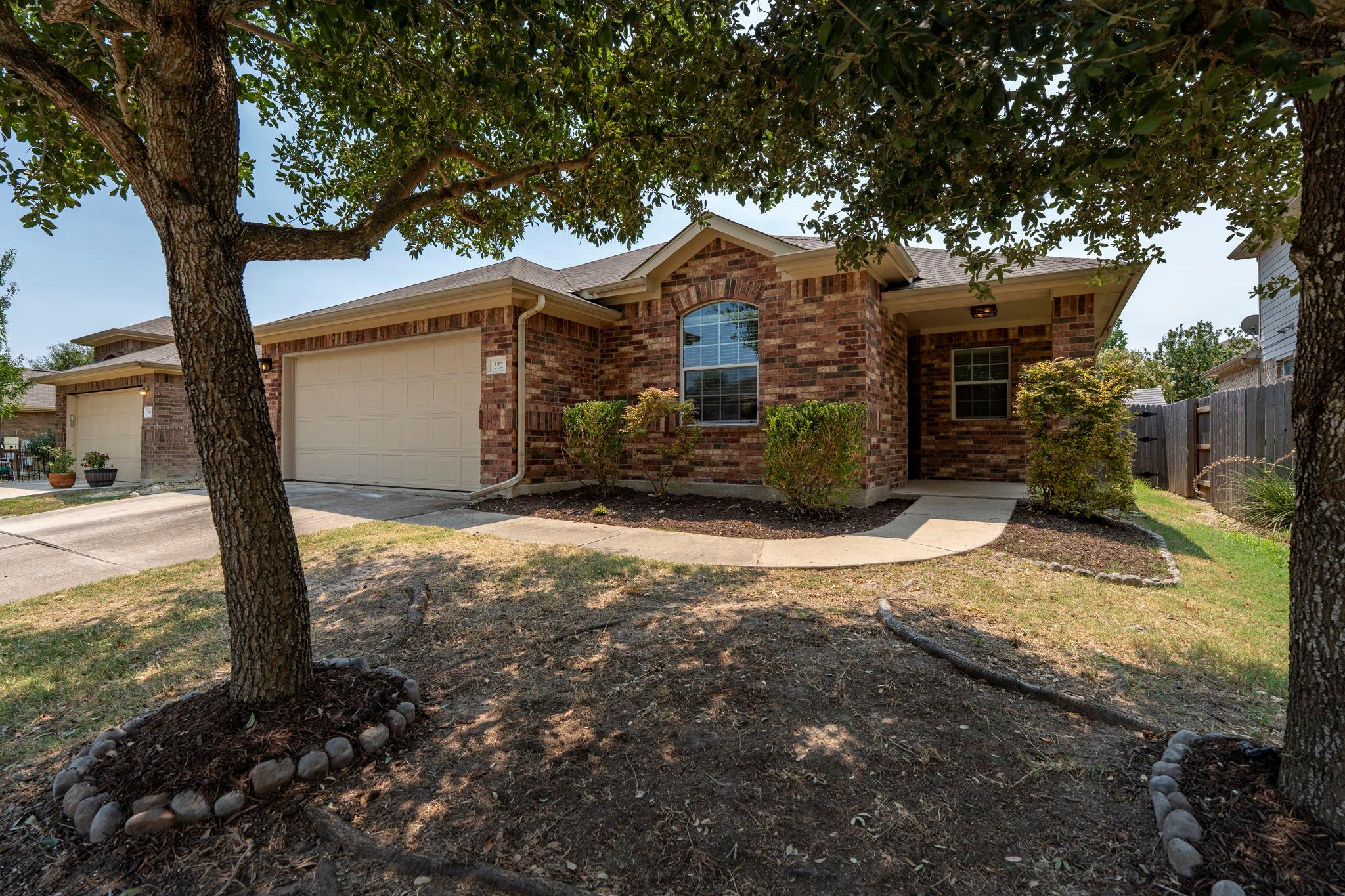 322 Strawberry Blonde DR