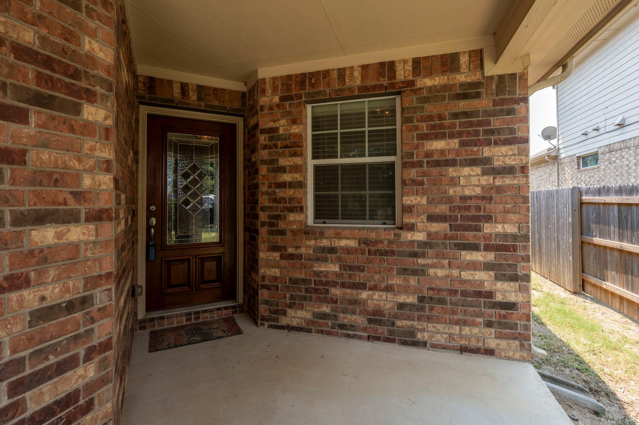 322 Strawberry Blonde DR