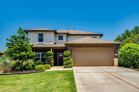 125 Groesbeck LN Leander TX 78641
