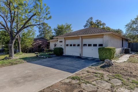 Tiny photo for 2605 Edenwood DR, Austin, TX 78745 (MLS # 1523773)