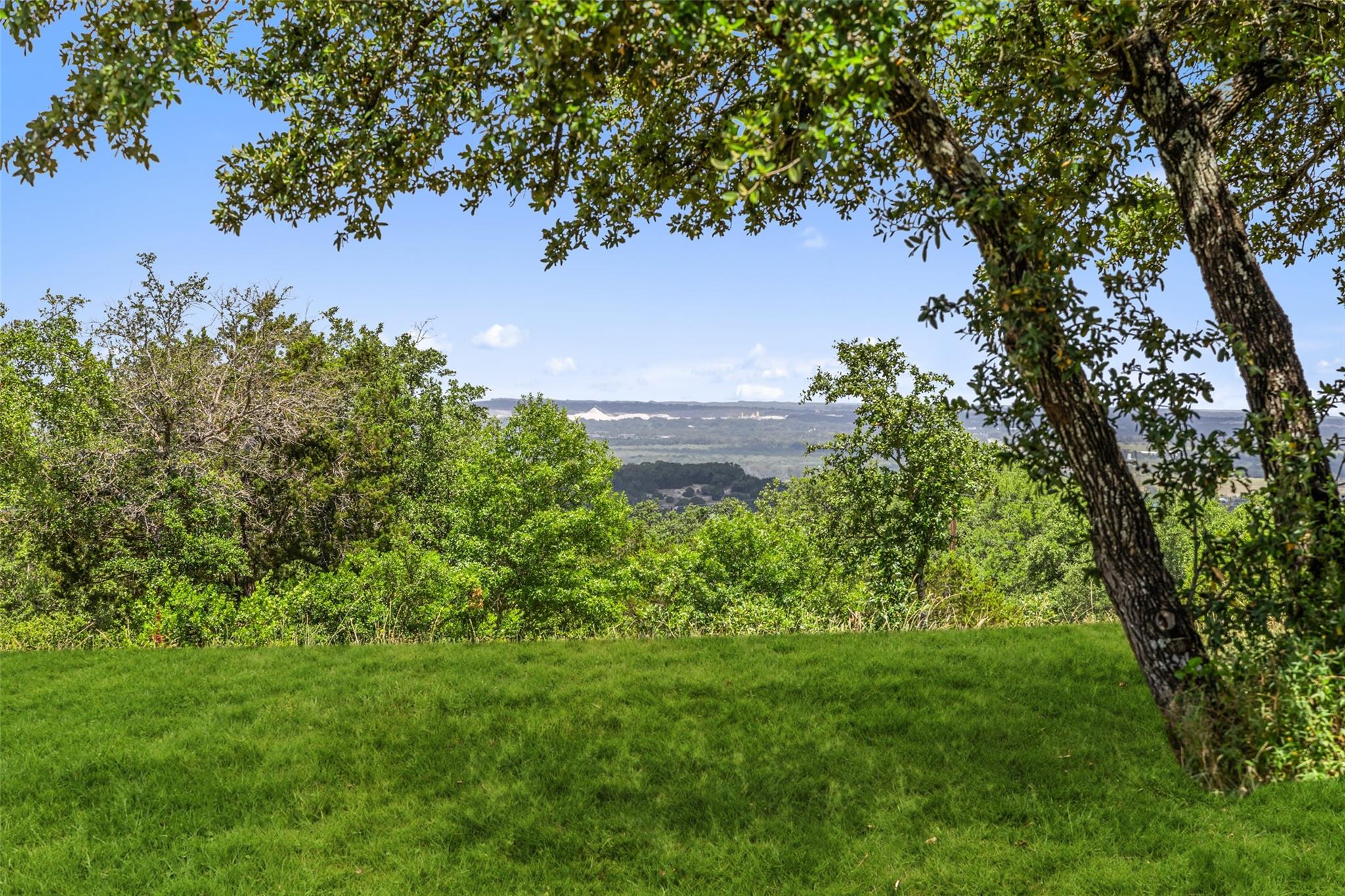 317 Scenic Ridge DR