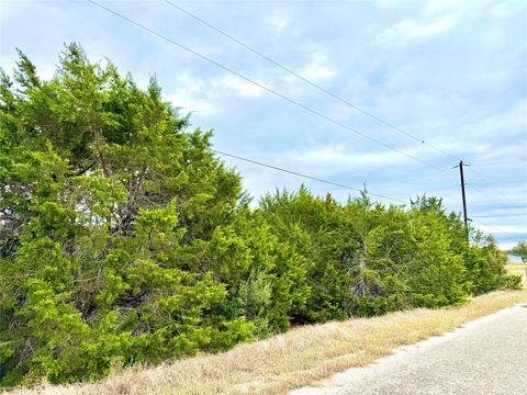 Photo of 422 Eagle LN, Fischer, TX 78623 (MLS # 5402454)