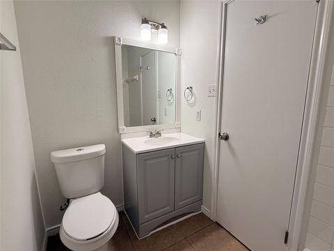 Tiny photo for 806 Calico DR, Austin, TX 78748 (MLS # 1885995)