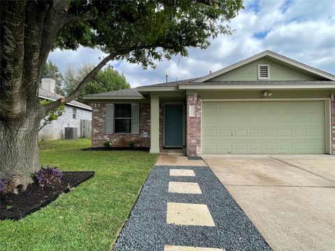 Photo of 806 Calico DR, Austin, TX 78748 (MLS # 1885995)