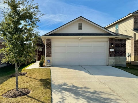 Photo of 224 Yoakum ST, Leander, TX 78641 (MLS # 1020669)