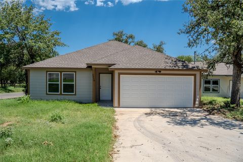 2230 Mc Arthur Ave Kingsland TX 78639