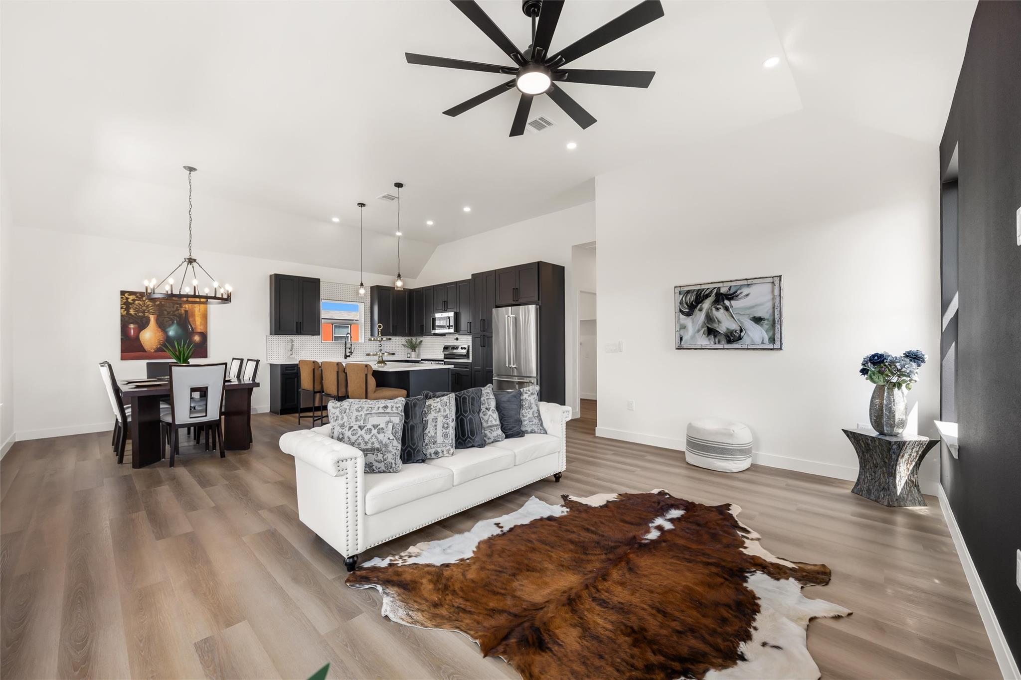 260 Amaranta LN