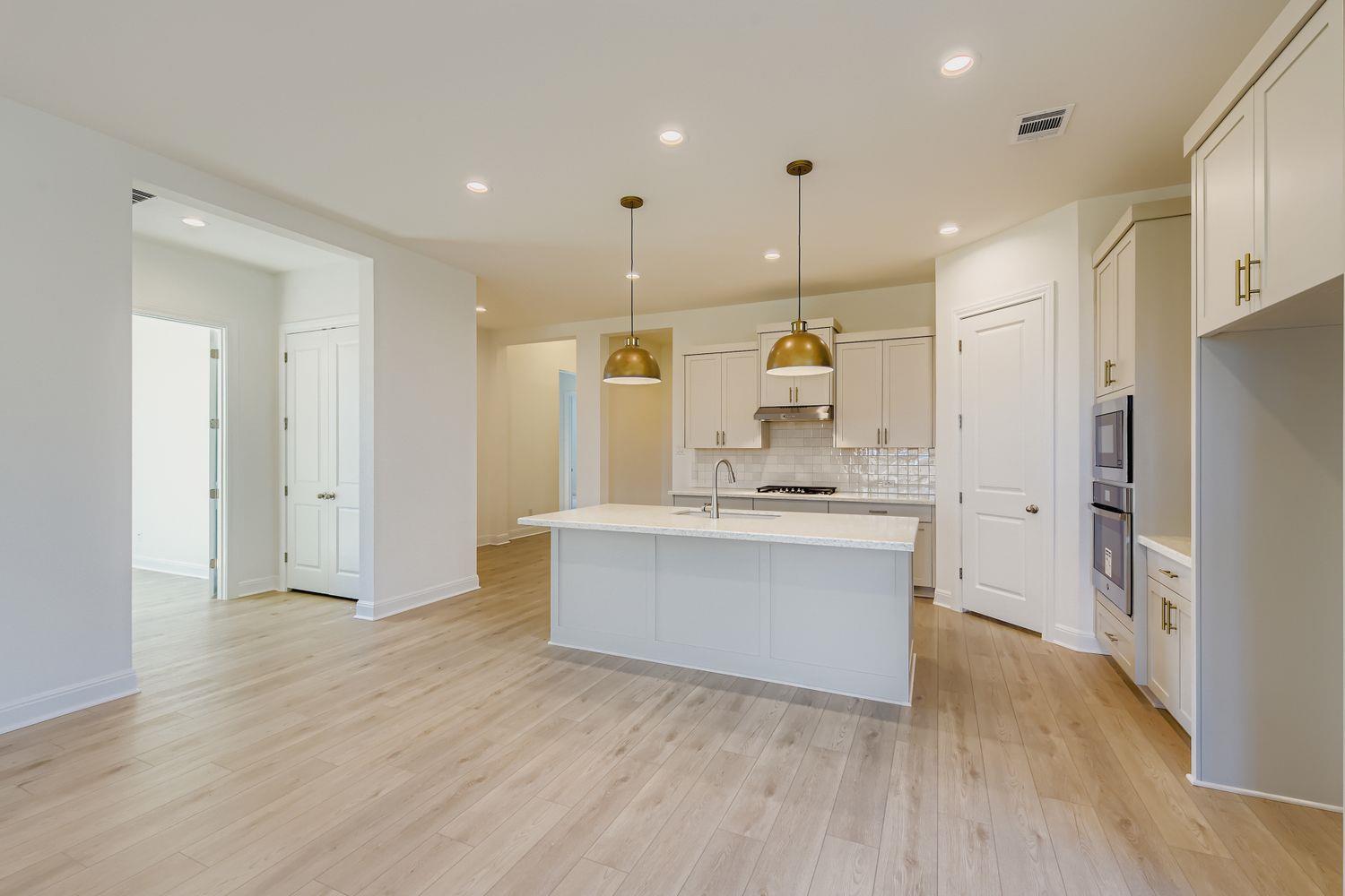 395 Prickly Poppy LOOP