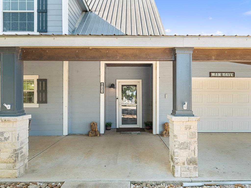 811 County Road 130 RD